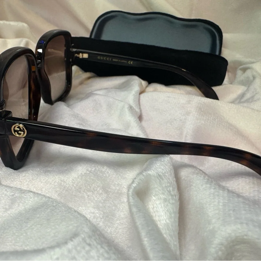 Gucci NWT Havana Brown Sunglasses FULL INCLUSION! - Picture 8 of 8
